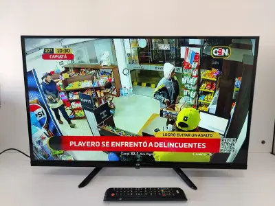 Televisor Led Convencional De 32 '' Marca Win Modelo 32f1 Usado En Buen Estado Con Control Sin Caja Acc PatitasCable Cte