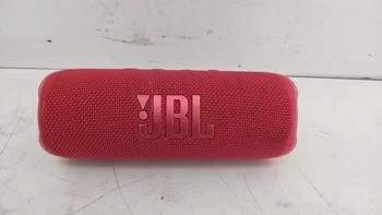 Parlante Portatil Marca Jbl Modelo Flip6 Acc No Tiene