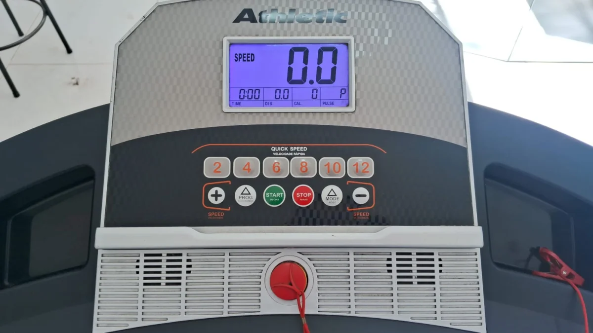 Foto 3 de Cinta Para Caminar Marca Athletic Modelo Advanced 530t Usado En Buen Estado Acc Sensor