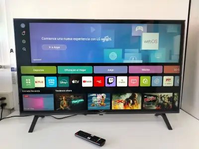 Televisor Led Smart De 43 '' Marca Lg Modelo 43ur7800psb Con Control Usado En Buen Estado Acc PatitasCable Cte