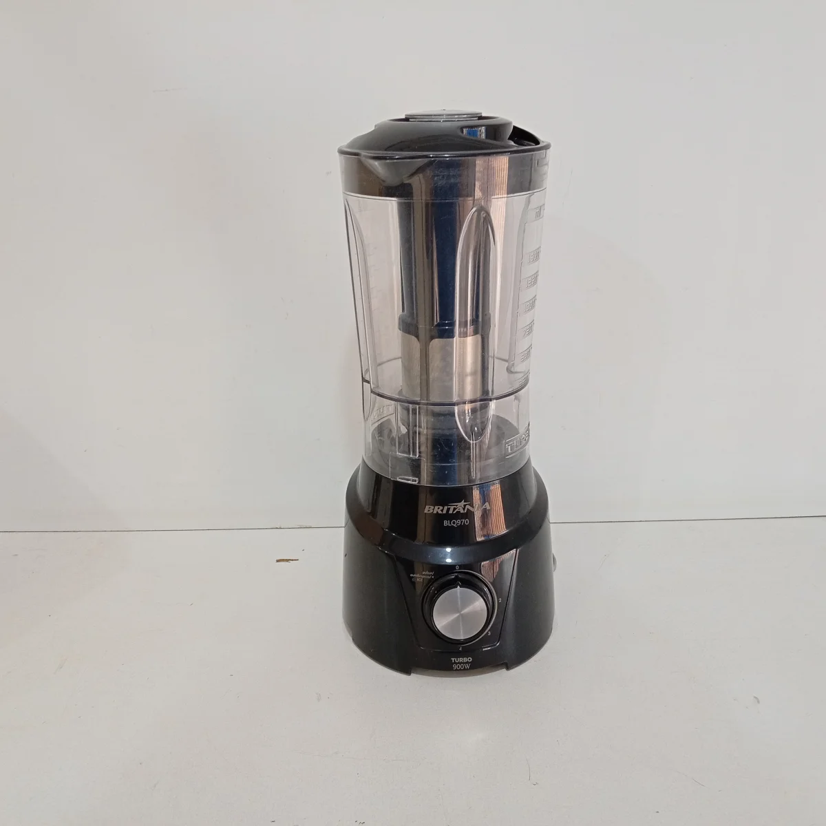 Foto 2 de Licuadora Marca Britania Modelo Blq9770p Velocidades Usado En Buen Estado Acc Jarra