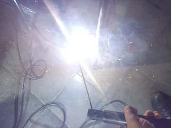 Foto 3 de Soldador Marca Boonica Modelo Mig Usado En Buen Estado Acc Pico Para SoldarPinza De TierraPico Electrodo