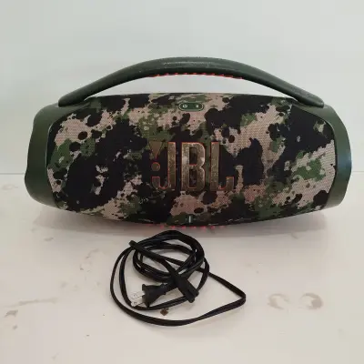 Parlante Portatil Marca Jbl Modelo Boombox 3 Acc No Tiene