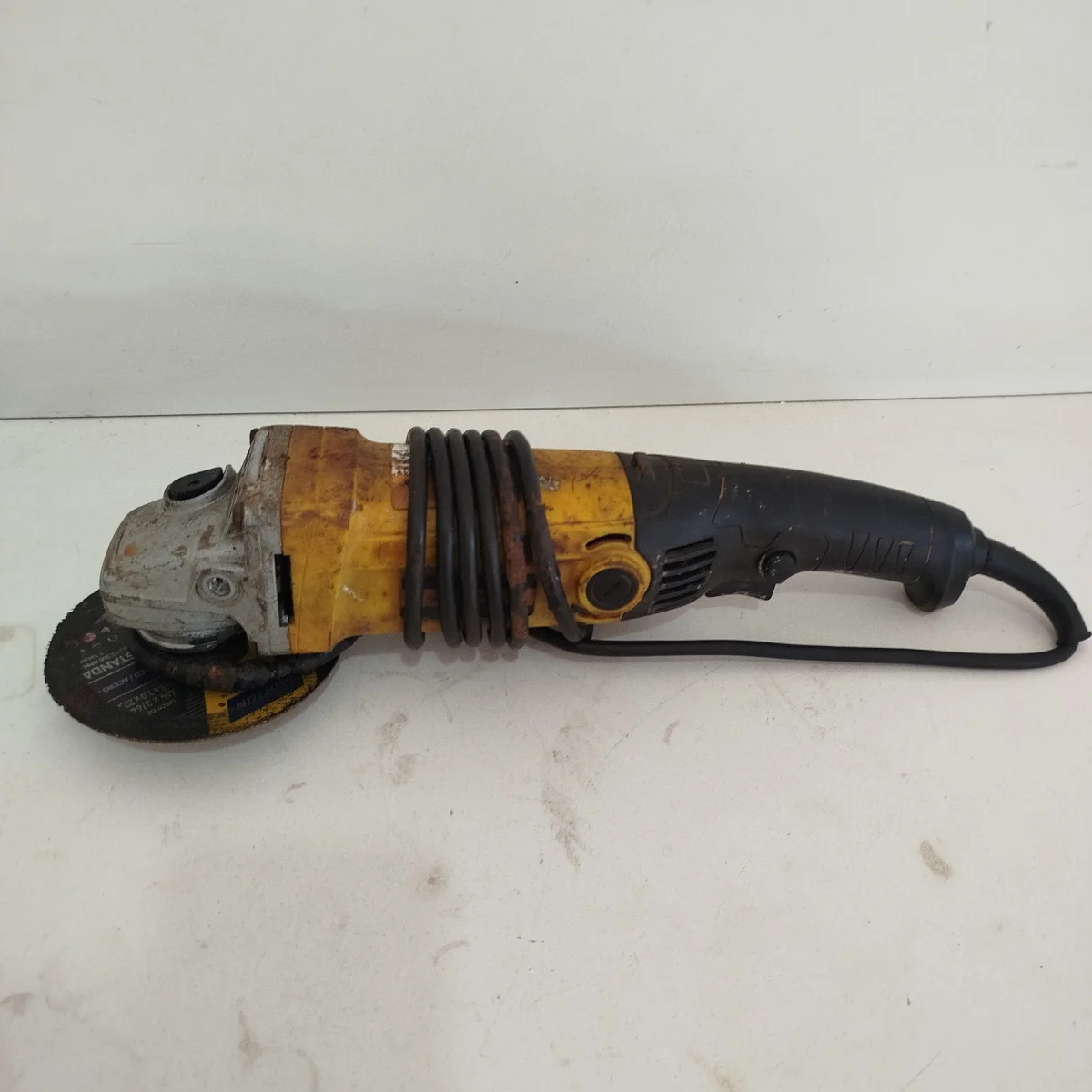 Pulidora Marca Fascy Modelo Fa1002 Tamaño Pequeño Usado Con Desgaste Acc Disco