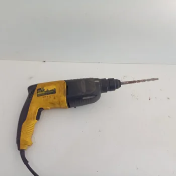 Taladro Marca Stanley Modelo Sthr202-Bc2 Usado Con Desgaste Acc No Tiene
