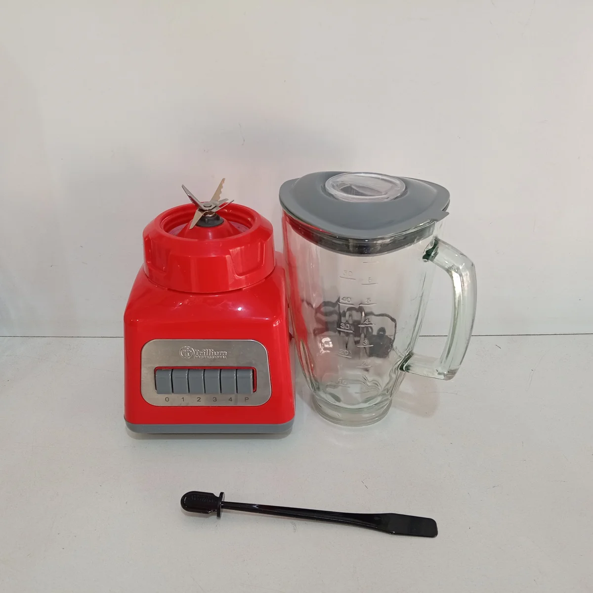 Foto 3 de Licuadora Marca Trillium Modelo Tx-Bg999 Velocidades Usado En Buen Estado Acc Jarra