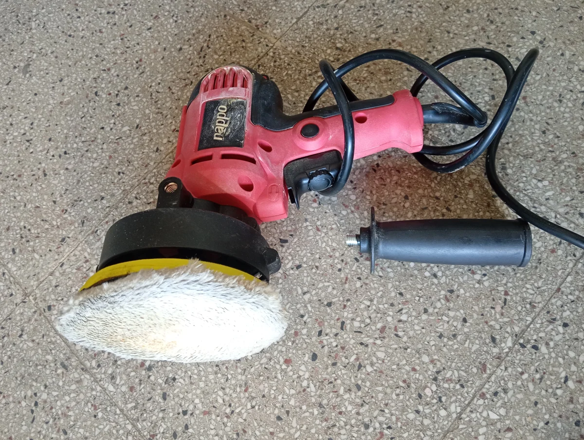 Foto 3 de Pulidora Marca Nappo Modelo Nhf-171 Tamaño Pequeño Usado En Buen Estado Acc No Tiene