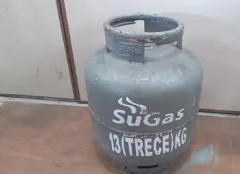 Garrafa Cap 13 Kg. Marca Sugas Nro Usado En Buen Estado Color Verde Acc No Tiene