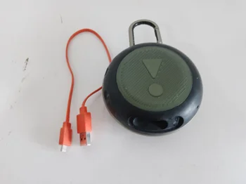 Foto 3 de Speaker Potencia Watts No Tiene Marca Jbl Sin Control Modelo Clip 3 Usado Con Desgaste Sin Caja Acc Con Cable Usb