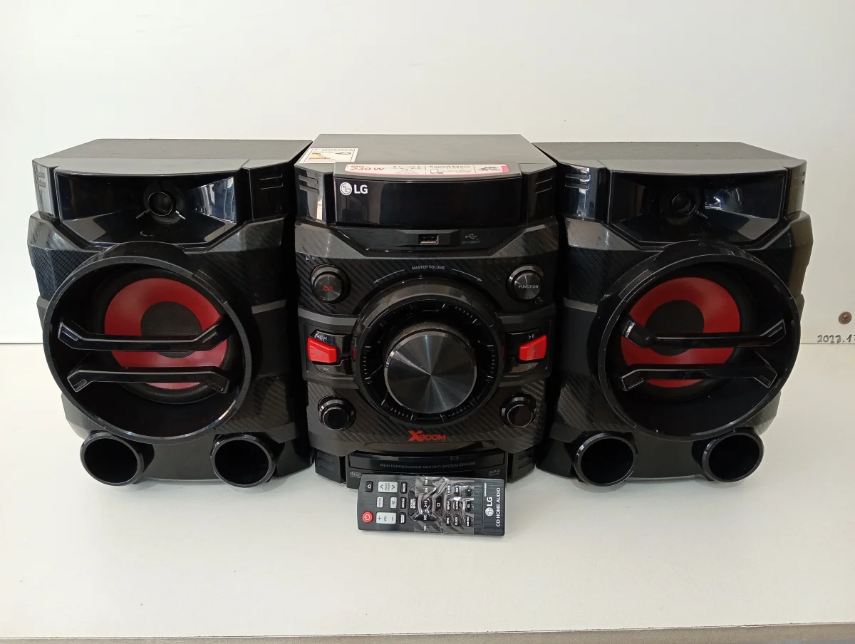 Equipo De Sonido Marca Lg Con Control Modelo Cm360 Usado En Buen Estado Acc 2 Parlantes
