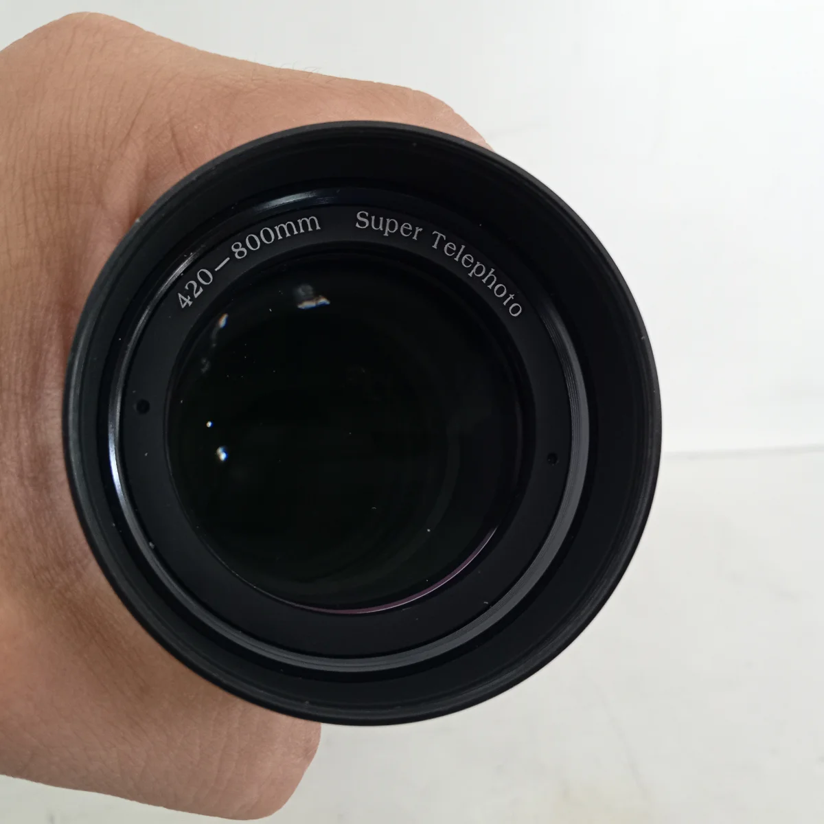 Foto 2 de Lente Para Camara Profesional Marca Sin Modelo Super Telephoto Usado En Buen Estado Con No Tiene Acc EstuchoTapa