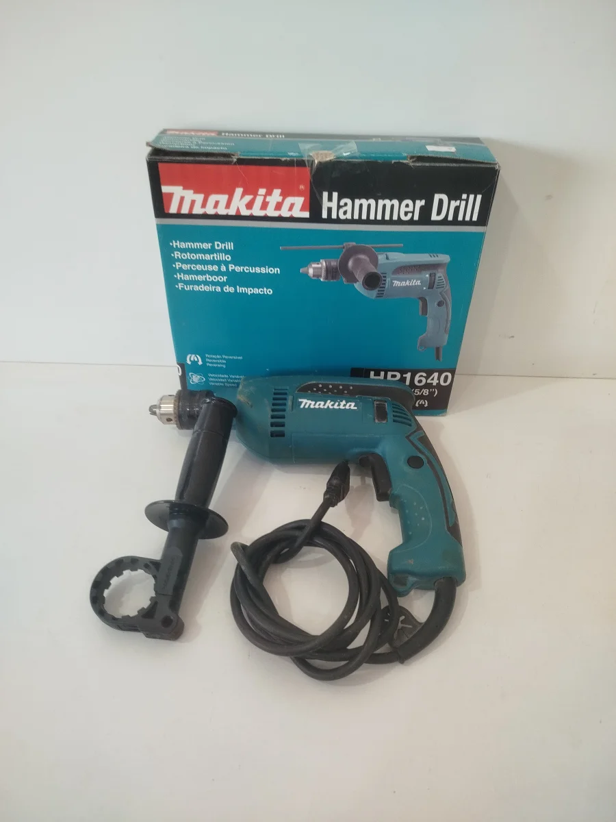 Taladro Marca Makita Modelo Hp 1640 Usado En Buen Estado Acc Llave MadrilMango .Varilla De Alineacion