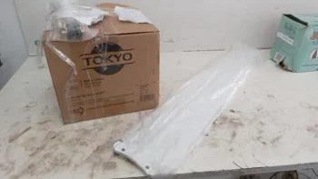 Foto 3 de Ventilador 5 Velocidades Marca Tokyo Modelo Vetots6-9t Nuevo Sin Uso Acc 3 AspasLlaveTubo