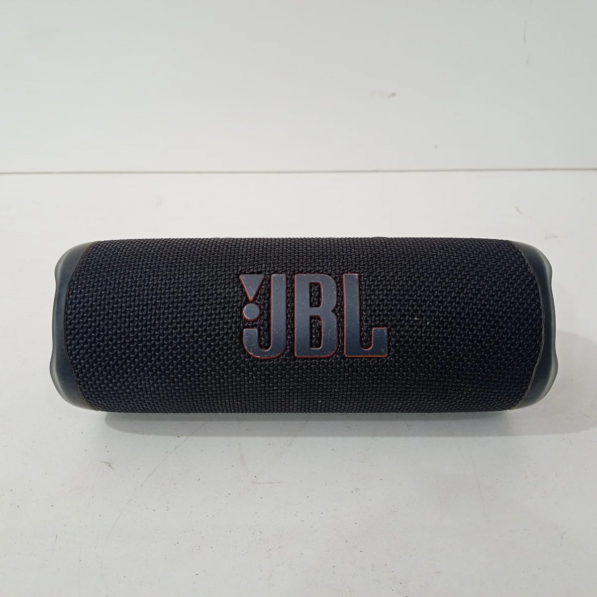 Speaker Potencia Watts No Tiene Marca Jbl Sin Control Modelo Flip 6 Usado En Buen Estado Sin Caja Acc No Tiene
