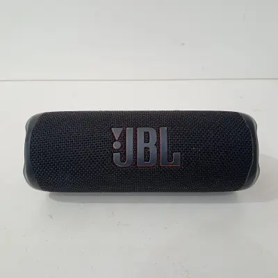 Speaker Potencia Watts No Tiene Marca Jbl Sin Control Modelo Flip 6 Usado En Buen Estado Sin Caja Acc No Tiene