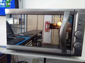 Horno Marca Mueller Litros 44 Modelo Sonetto Usado En Buen Estado Acc Parrilla