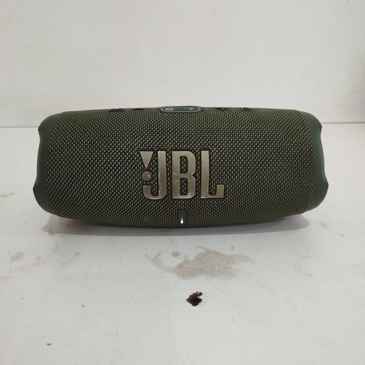 Parlante Portatil Marca Jbl Modelo Chargue 5 Usado En Buen Estado Con No Tiene Acc No Tiene