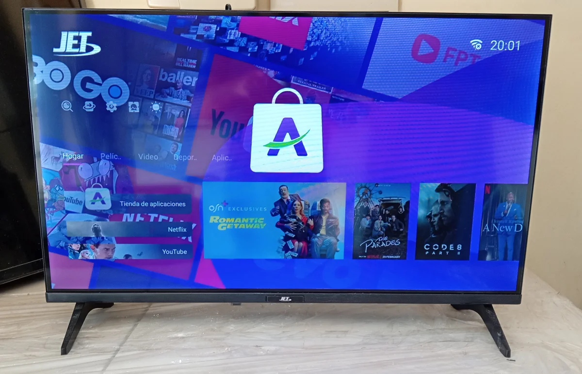 Televisor Led Smart De 32 '' Marca Jet Modelo Je32-Hdsm Con Control Usado En Buen Estado Acc Patitas