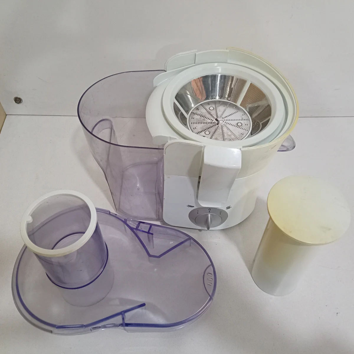 Foto 3 de Juguera 2 Velocidades Marca Philips Modelo Hr1854 Usado En Buen Estado Acc JarraCuchilla