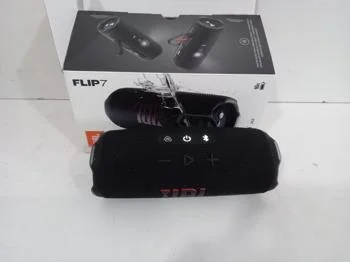 Speaker Potencia Watts No Tiene Marca Jbl Sin Control Modelo Flip7 Usado En Buen Estado Con Caja Acc No Tiene