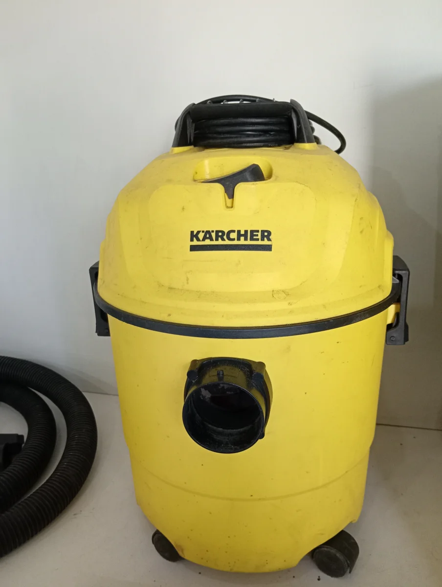 Aspiradora Marca Karcher Modelo Wd 1 Classic Usado En Buen Estado Acc Con Manguera2 Tubos 1 Pico