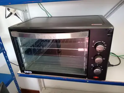 Horno Marca Dayo Litros 45 Modelo E045 Usado En Buen Estado Acc Con Bandeja Y Parrilla