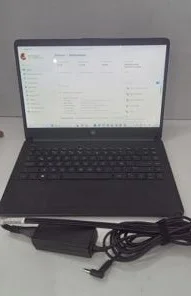 Notebook Marca Hp Modelo 14-Dq0526la Procesador Intel Celeron N4120cpu Memoria Ram 4 Gb Disco Duro 119 Gb Generacion No Tiene Acc No Tiene