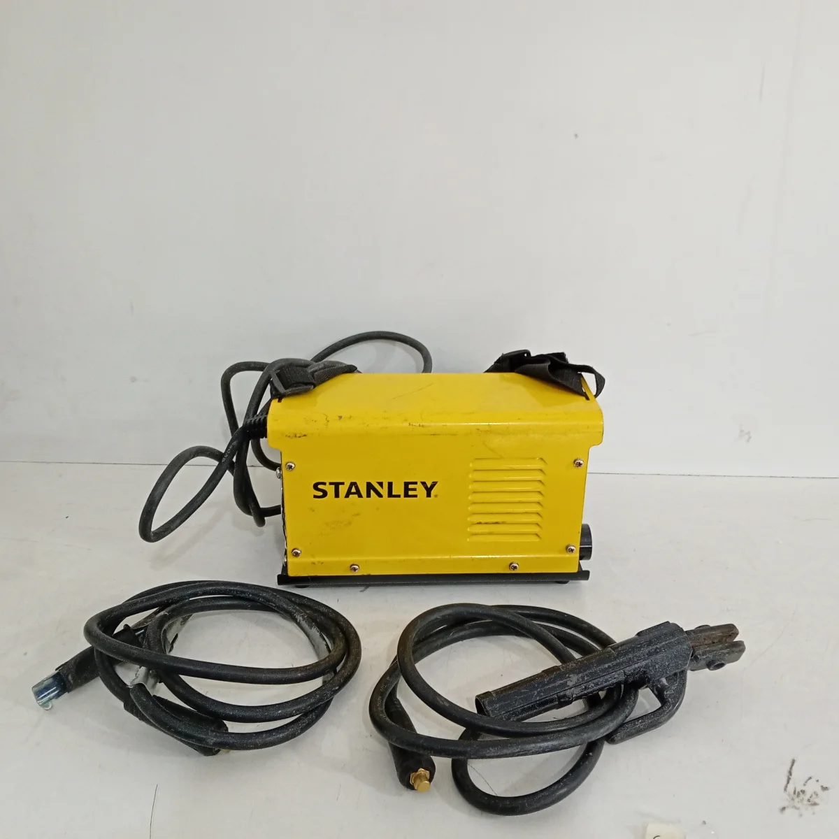 Foto 2 de Soldador Marca Stanley Modelo Star 7000 Usado En Buen Estado Acc No Tiene
