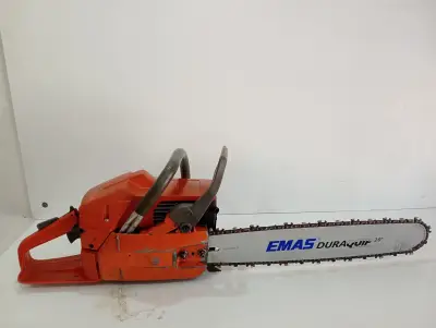 Desmalezadora Marca Husqvarna Modelo 61 Usado En Buen Estado Original Si Acc Con Espada De La Marca Emas