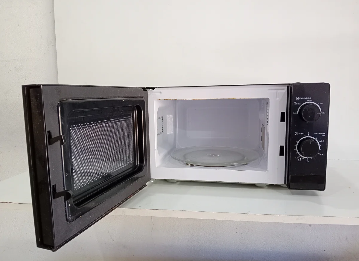 Foto 2 de Microondas Marca Midas Modelo Md-Mog20lm Usado En Buen Estado Acc Plato De Vidrio