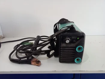 Soldador Marca Energy Modelo I200/2/220 Usado Con Desgaste Acc Con Pinza Positivo Y NegativoCinta Colgante