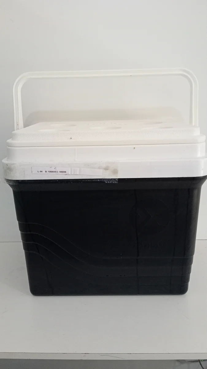 Foto 3 de Conservadora Marca Xplast Modelo No Se Distingue Usado En Buen Estado Acc No Tiene