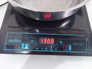 Foto 2 de Cocina Electrica Tipo Inducción Marca Molino Modelo No Tiene Usado Con Desgaste Acc Con Olla