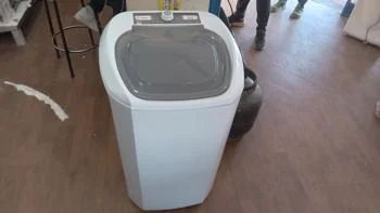 Foto 3 de Lavarropas Cap 12 Kg. Marca Wanke Modelo Lwbe120t Usado En Buen Estado Acc Manguera De Desague