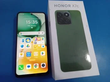 Foto 2 de Celular Marca Honor Modelo X7c Memoria Ram 8 Gb Almacenamiento Interno 256 Gb Acc Protector De GomaCable UsbCargador