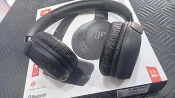 Foto 3 de Auricular Marca Jbl Modelo Tune520 Usado En Buen Estado Con Cable Usb Acc No Tiene