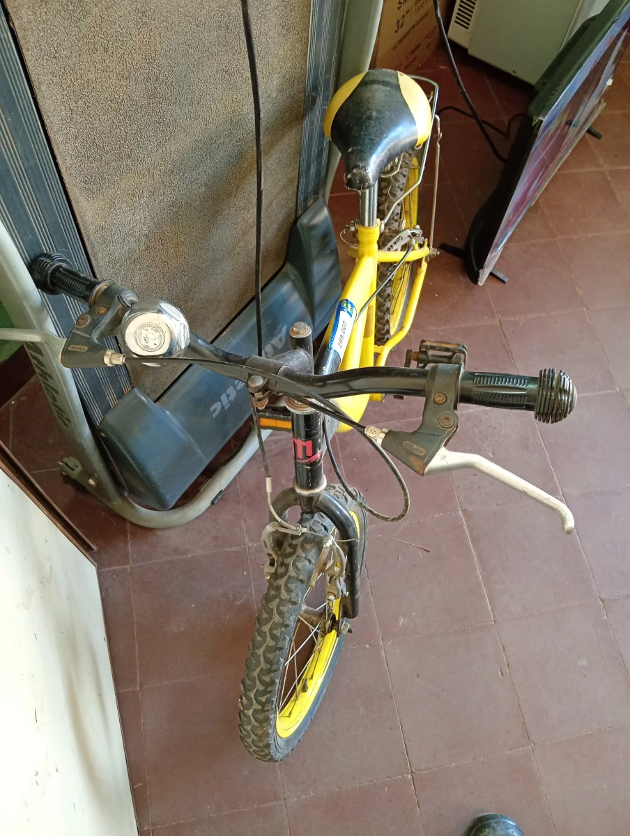 Foto 2 de Bicicleta Marca Sin Marca Aro 16 Modelo S/M Usado En Buen Estado Acc No Tiene