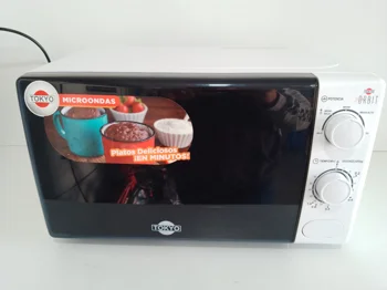 Microondas Marca Tokyo Modelo Edtmtok20lo-N Usado En Buen Estado Acc No Tiene