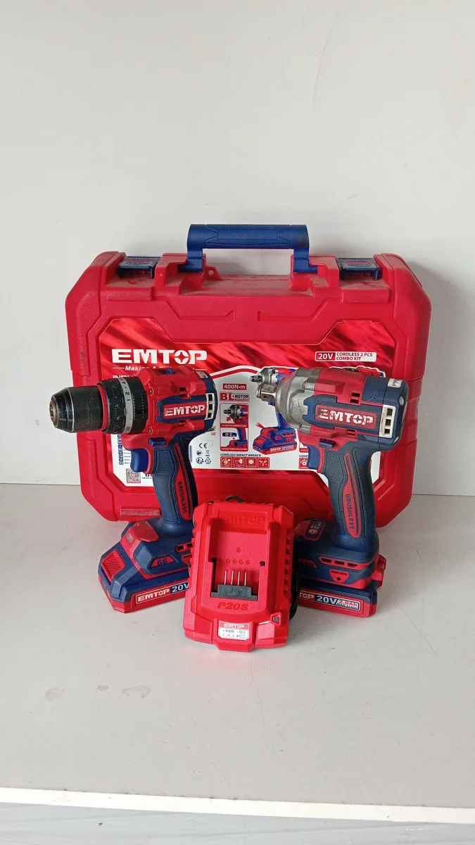 Juego De Herramientas Marca Emtop Modelo No Tiene Usado En Buen Estado Con No Tiene Acc Taladro A Bateria Serie Taladro De Impacto A Bateria Cargador 2 Baterias Maletin
