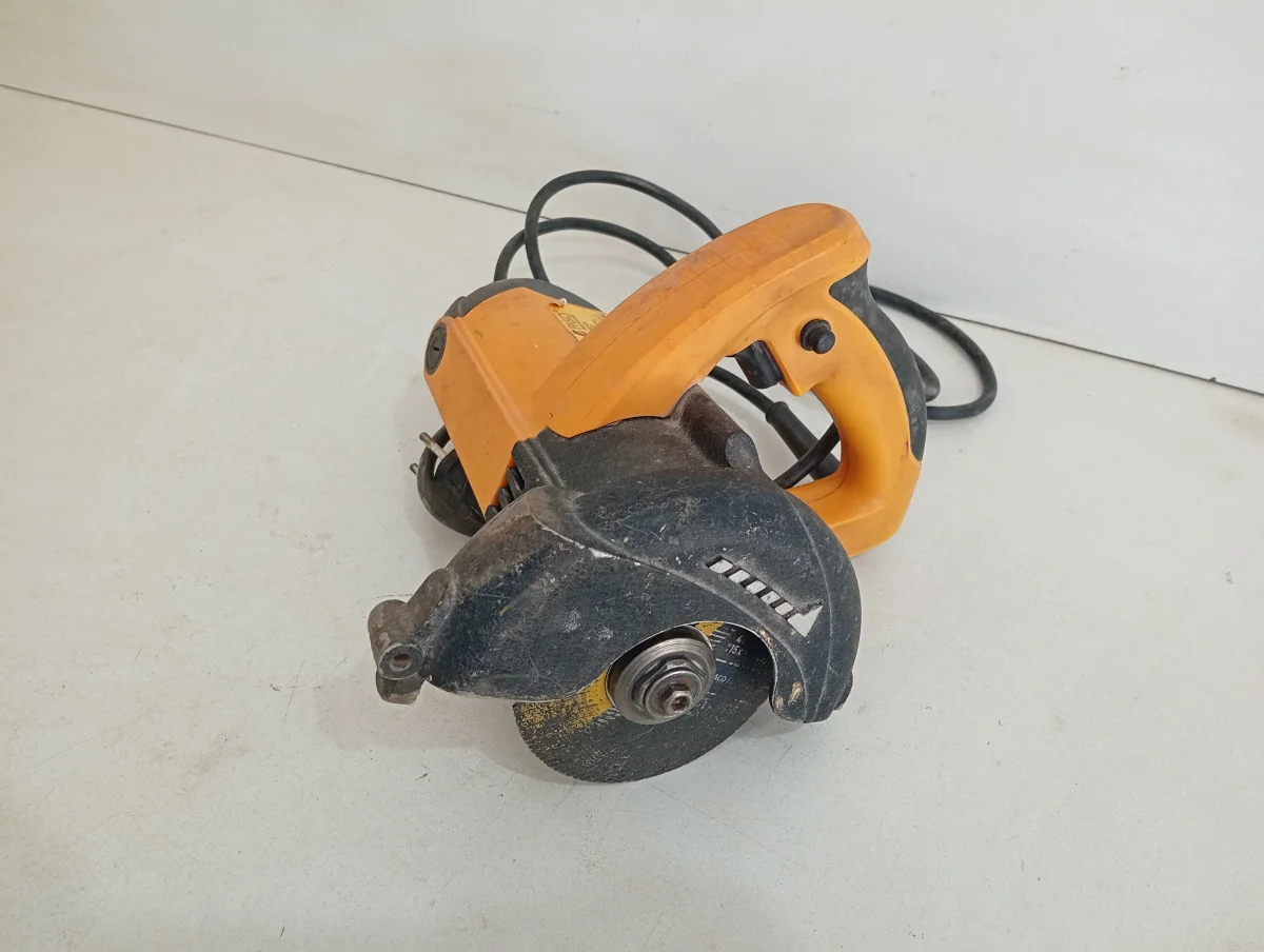 Sierra Tipo Circular Marca Fascy Modelo No Tiene Usado En Buen Estado Acc No Tiene