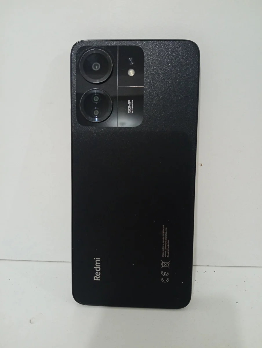 Foto 2 de Celular Marca Redmi Modelo 13c Memoria Ram 6 Gb Almacenamiento Interno 128 Gb Acc Funda