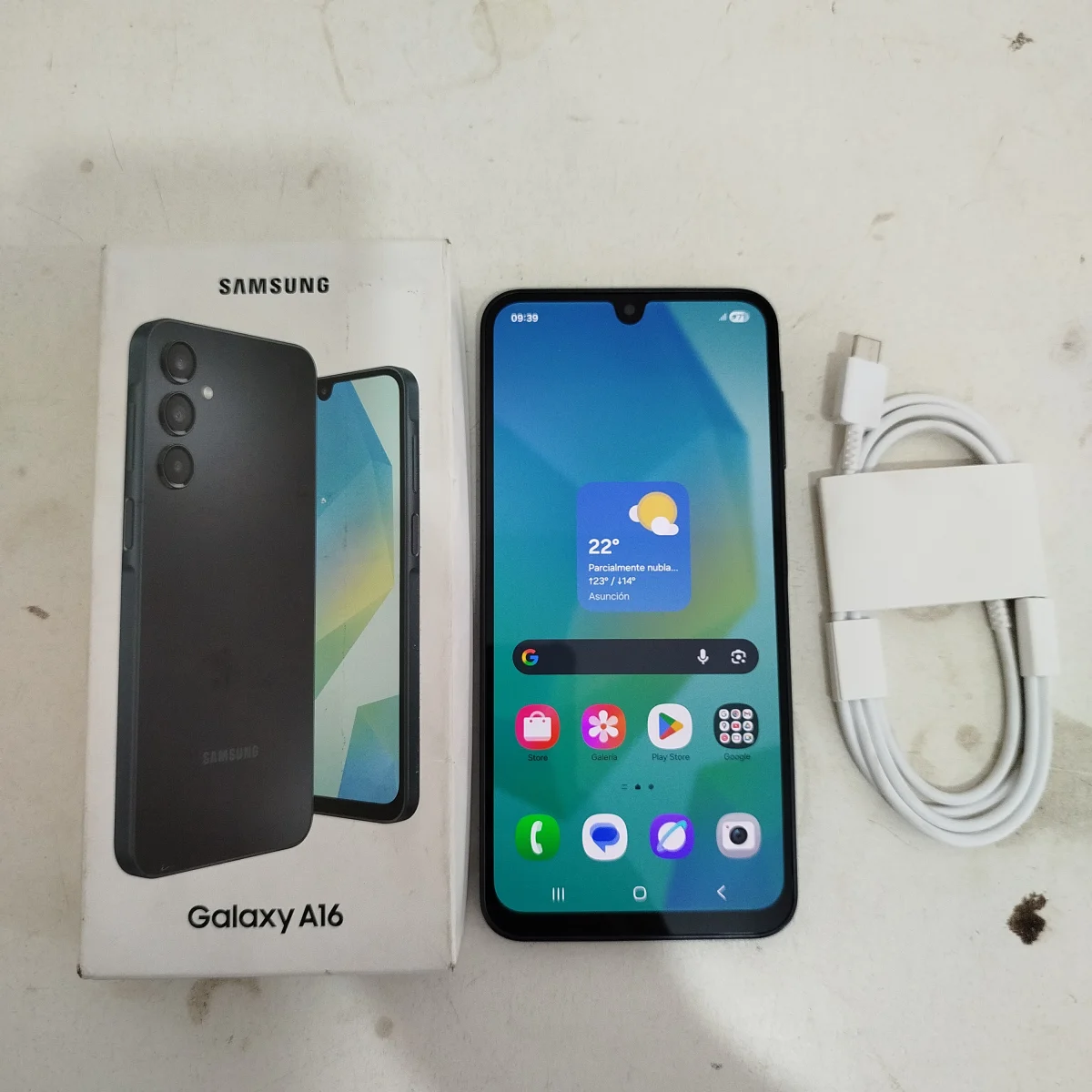 Celular Marca Samsung Modelo A16 Memoria Ram 4 Gb Almacenamiento Interno 128 Gb Acc Cable UsbPua