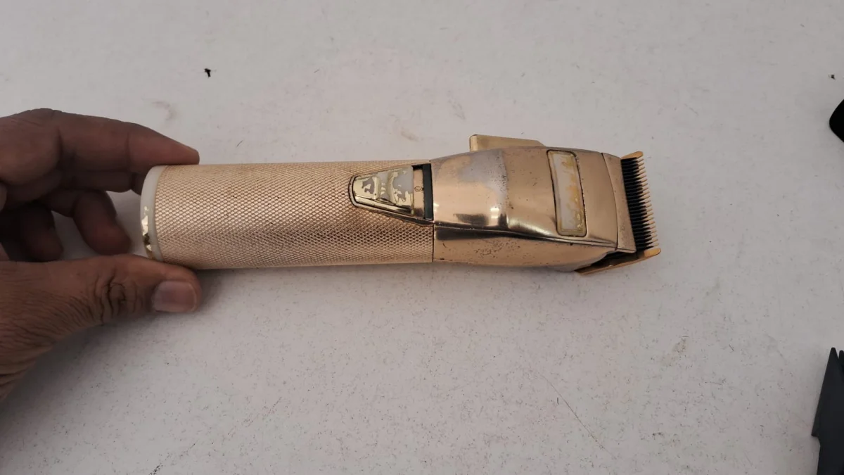 Foto 4 de Maquina De Cortar Cabello Marca Babyliss Modelo Pro B8020 Usado En Buen Estado Acc Cargador Y 8 Niveles De Corte