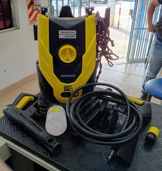 Hidro Lavadora Marca Tramontina Modelo 42550/022 Usado En Buen Estado Acc PistolaMangueraJaboneraManijaFiltroRueditasEn Caja Estropeada