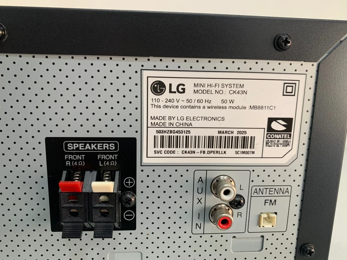 Foto 3 de Mini Componente Marca Lg Con Control Modelo Ck43n Usado En Buen Estado Con No Tiene Acc C/2 ParlantesC/BtC/Entrada UsbC/Lector De Cd