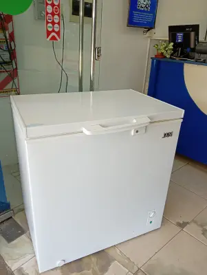 Congeladora / Frezzer Marca Jam. Litros 200 Modelo Jams197c Usado En Buen Estado Acc CanastaTapa