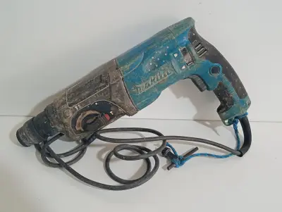 Taladro Marca Makita Modelo Hr2470 Usado Con Desgaste Acc Llave