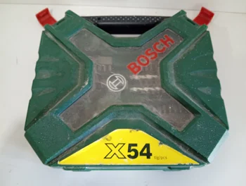 Foto 2 de Destornillador Electrico Marca Bosch Modelo No Tiene Usado En Buen Estado Acc Tiene 50 Piezas