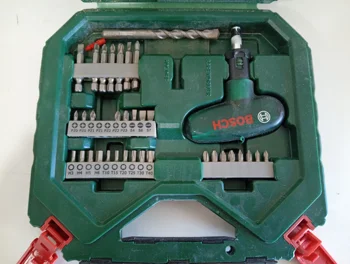 Foto 3 de Destornillador Electrico Marca Bosch Modelo No Tiene Usado En Buen Estado Acc Tiene 50 Piezas