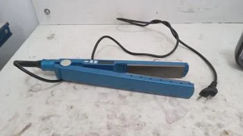 Foto 2 de Planchita Para Cabello Marca Sin Marca Modelo Nro Usado En Buen Estado Acc No Tiene